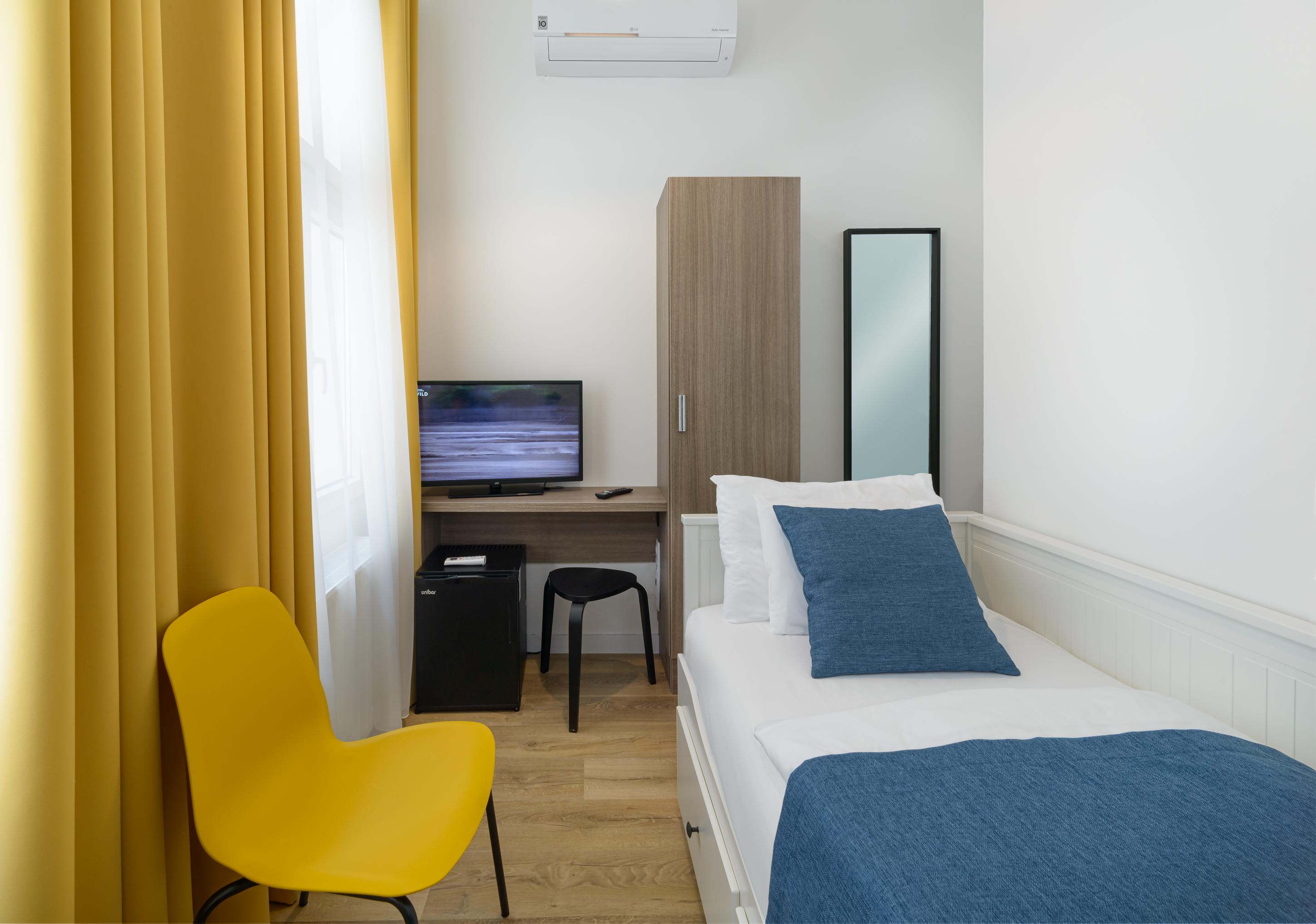 Res City Residence Hotel Будапеща Екстериор снимка