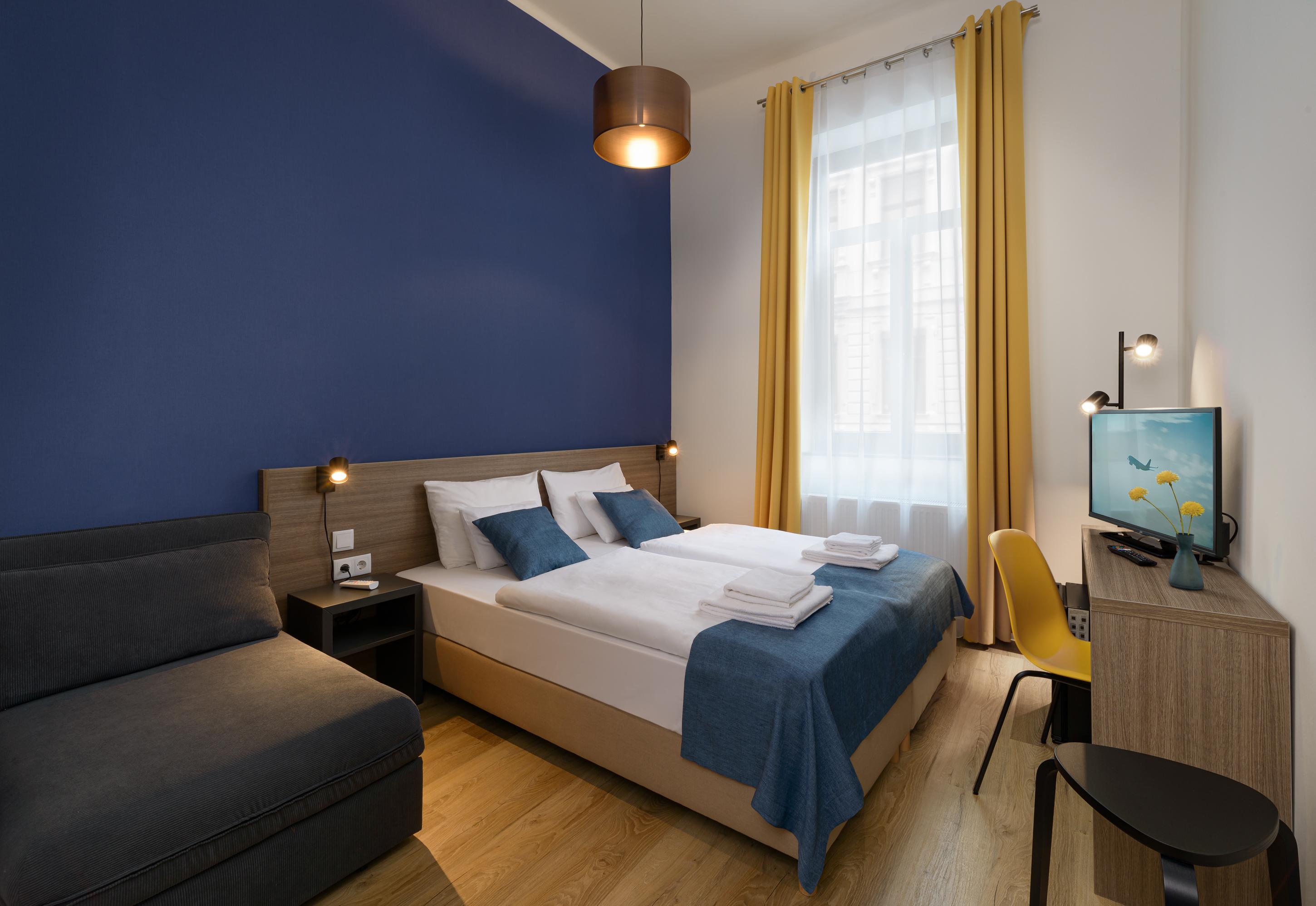 Res City Residence Hotel Будапеща Екстериор снимка
