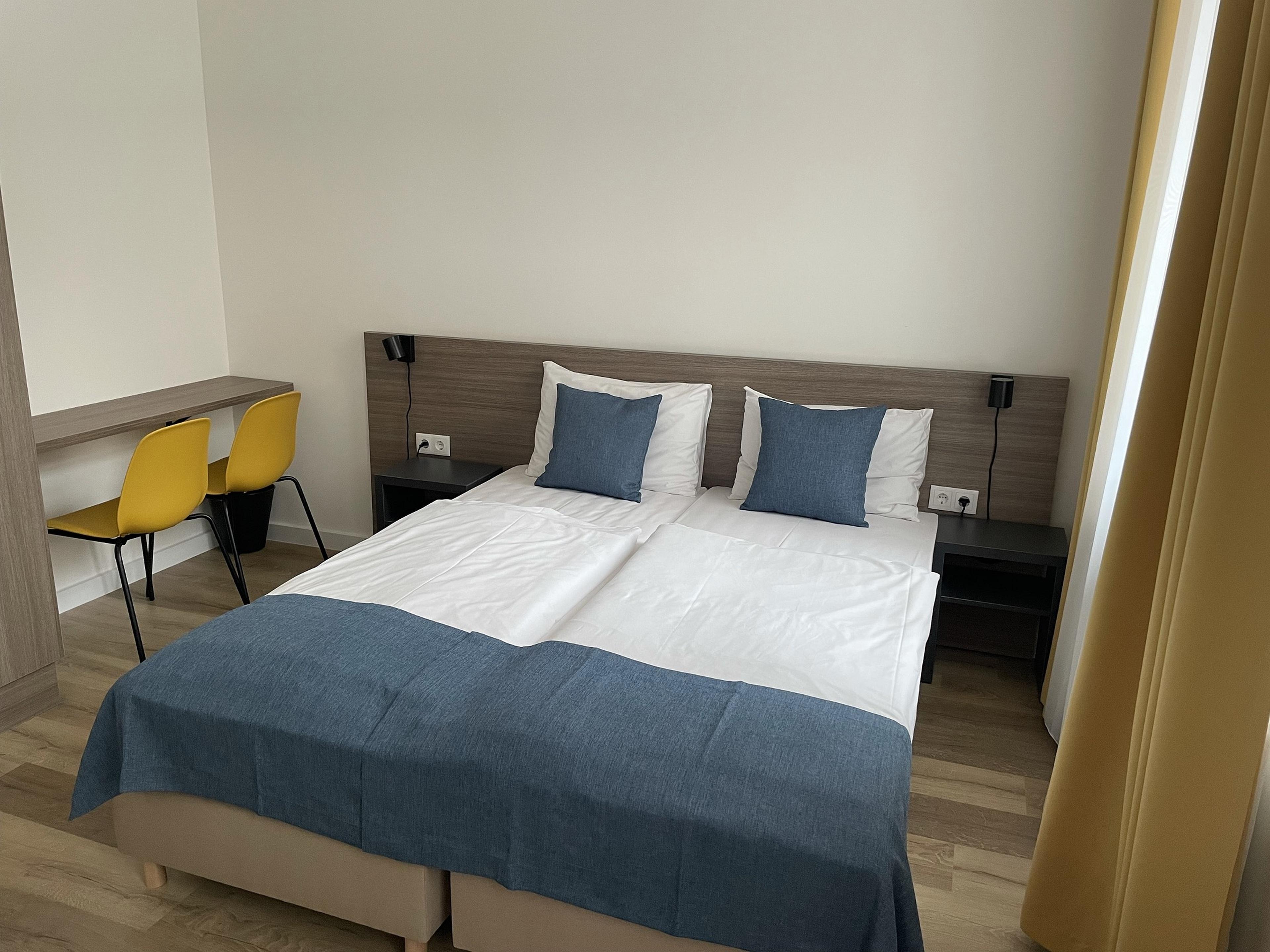 Res City Residence Hotel Будапеща Екстериор снимка