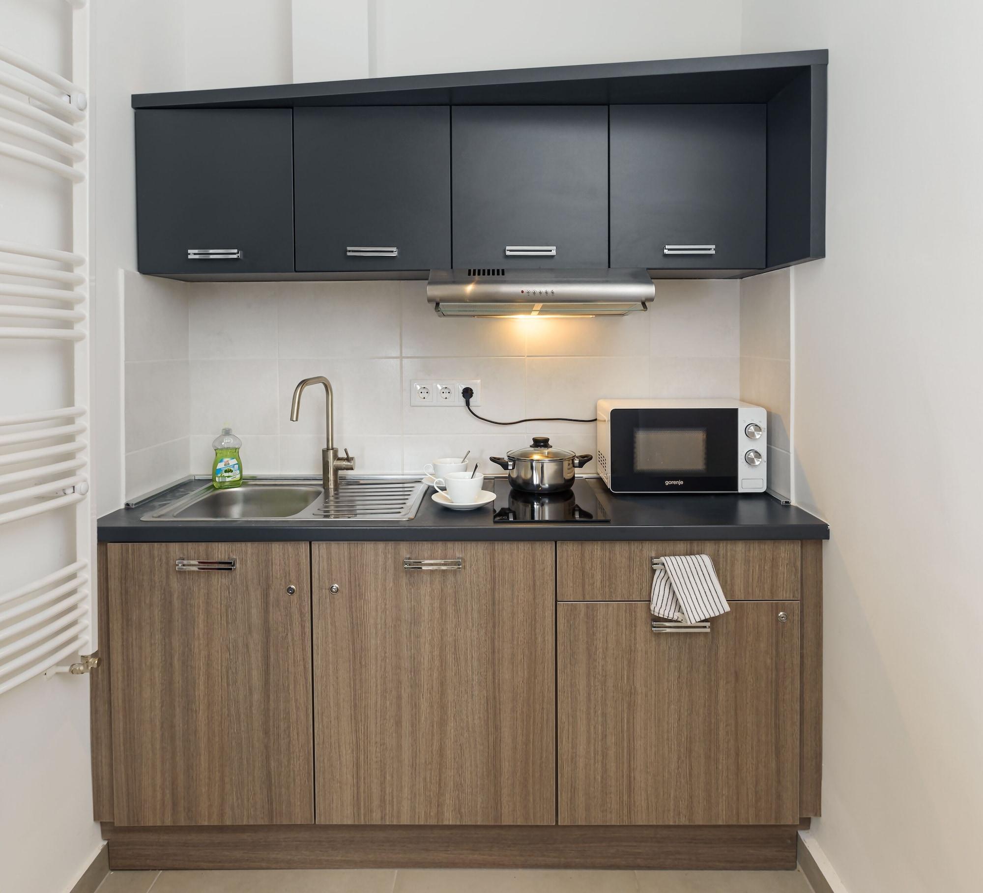 Res City Residence Hotel Будапеща Екстериор снимка
